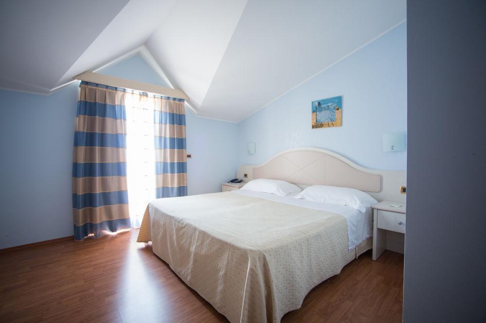 Levante Hotel 4*